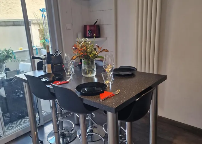 Aix Centre Cosy Calme Garage Terrasse Apartment Aix-les-Bains